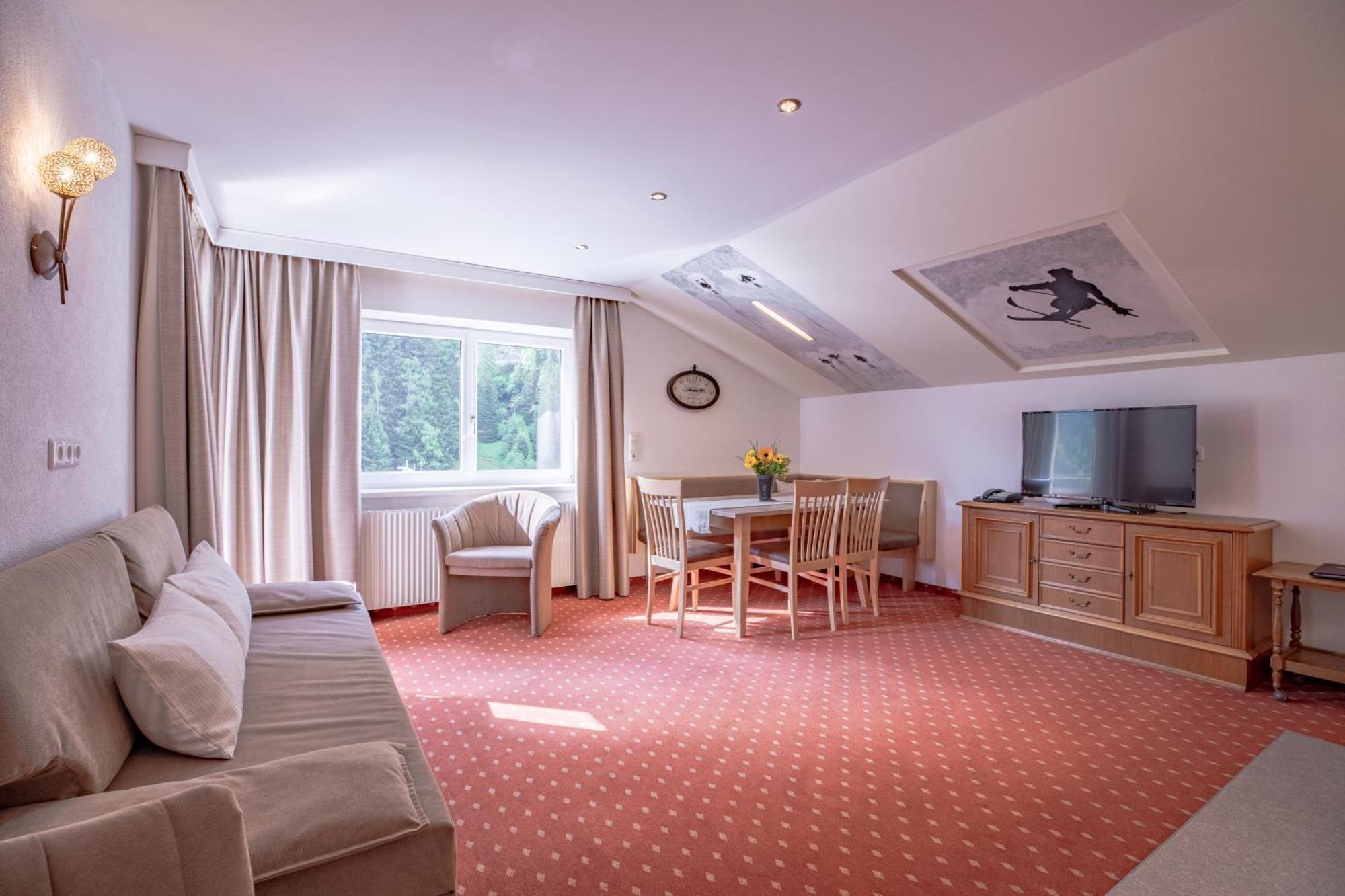 Patteriol Apart-Hotel-Garni Σανκτ Αντόν αμ Άλμπεργκ Εξωτερικό φωτογραφία